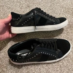 Steve Madden Black Sneakers Zacy